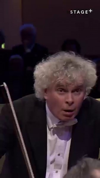 📺 Now streaming on STAGE Evgeny Kissin's rendition of Grieg’s only piano concerto with Sir Simon Rattle at the helm of the Berliner Philharmoniker has the audience at this 2011 New Year’s Gala enthralled. | Deutsche Grammophon - DG