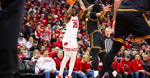 How to watch, stream, listen to Wisconsin men's basketball vs. Oregon