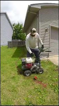 How to Lay Brick Edging for a Plant Bed (Pro Tips with Cruz) #landscapingmaterials #landscaping