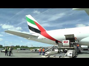 Emirates SkyCargo lands in Luxembourg | Boeing 777 | Emirates