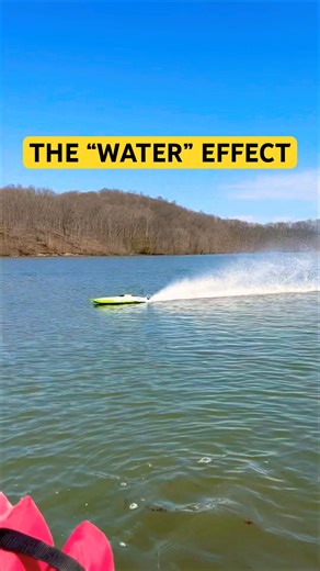 The “Water Effect” From This RC Boat is NEXT LEVEL! 🤯💯 It’s Almost Like a Sonic BOOM!! 😎⚓️