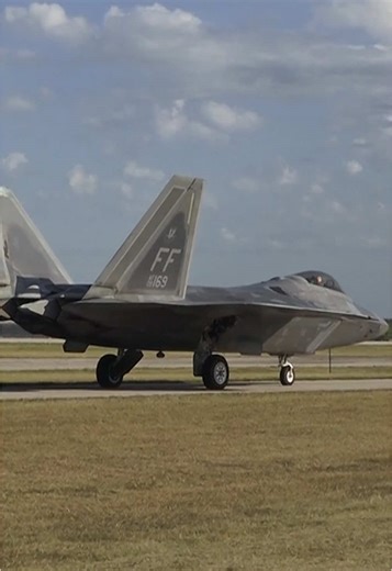 Exploring Warbirds: Past and Present in Aviation