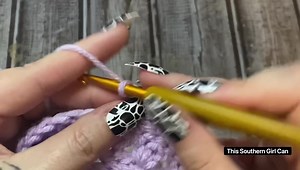 3.5K views · 112 reactions | This is a very easy crochet stitch for beginners: the Primrose stitch. Full tutorial is here: https://youtu.be/-8kaFwensnE | This Southern Girl Can | Facebook