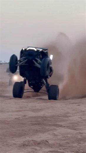 #wheeliewednesday from the sand drags! 😎 . #larueperformance #boosted #glamis Ecumaster ECUMaster USA Demon Powersports Injector Dynamics Polaris Inc. Yawpower Off-Road Polaris Off Road RPM Powersports Sparco Polaris RZR Schmidty Racing Suspension Packard Performance | LaRue Performance