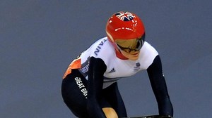 Victoria Pendleton wins gold in the Olympics keirin
