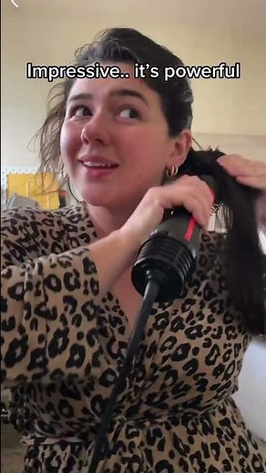 First Impression Revlon One-Step Voluminizer Plus Blow Dryer Brush