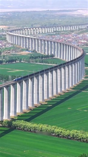 China Built the World’s Biggest Coal Railway | China’s Mega Railway Project Explained | #shorts