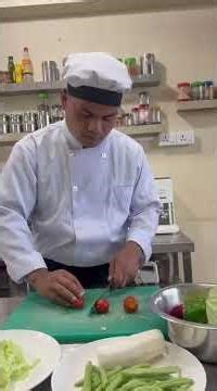 BINAYAK YONJAN TAMANG KITCHEN HELPER INTRODUCTION AND WORKING VIDEO