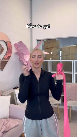 18K views · 330 reactions | If you’ve always wanted to get flat middle splits… do these 3️⃣ ballet exercises with me 並 Each exercise you need to do X6 reps in total ➡️ These should take 5 mins each to complete ⏰ Try them and tell me in the comments which exercise was your fave to complete  More exercises = Claudia Dean World App  #transformation #beforevsafter #improvement #cdexercises #amazingtranaformation #wow | CD Exercises | Facebook