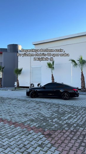 Başarı ve Gerçek Dostluk Üzerine Bir Bakış