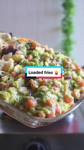 #CapCut How to make loaded fries 🍟, two ways. An easy loaded fries recipe that will make it the best day ever. With some potatoes and meat of your choice let's get cooking ♥️ #cooking #how #howto #loadedfries #fries #chips #potato #meat #easy #foryou
