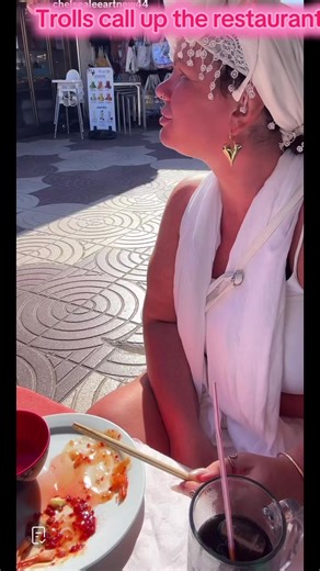 Crazy TikTok Trolls Calling Restaurants