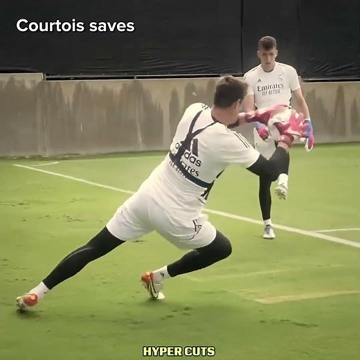 Courtois' Best Saves 🧤⚽