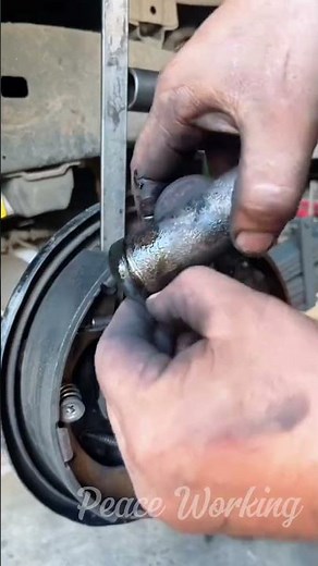 The Fastest Way To Service Drum Brake Hydraulics 🧷