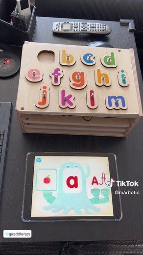 Marbotic is a learning system that combines physical wooden letters and numbers with iPad apps. The ipad will recognize them like a sheet of paper recognize a stamp. Children can build words on their own in a free-play sandbox or use the letters to play a variety of games, solve puzzles, and more. . ➡️ Click the link on our bio to buy your @Marbotic Sensory kit today! . . . #busymama #busymomlife #marbotic #busytoddlers #toddlermodel #preschoolathome #homeschoollife #preschoolteacher #speechther