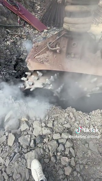 #抗滑桩方桩 #rotary #旋挖钻机 #旋挖钻机高军 #二手旋挖钻机