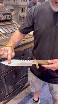 The Survival Knife You Don’t Have, But Absolutely Need #bushcraft #survival #bladeshow
