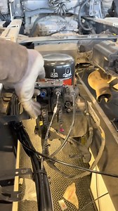 15M views · 159K reactions | Installation d'une pompe à huile hydraulique PMt Renault T 易 #HydraulicOilPumpInstallation #CarMaintenance #OilPumpInstallation #renault #MaintenanceInstructions #HydraulicPump #renaulttrucks #meccanico #camion #turbo #volvo | M.S CARS | Facebook