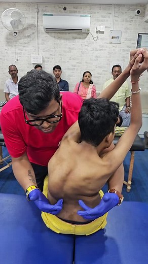 Chiropractic Treatment for Scoliosis Explained