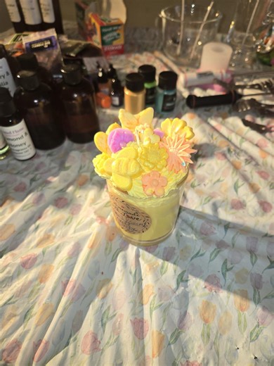 Spring floral soy candle