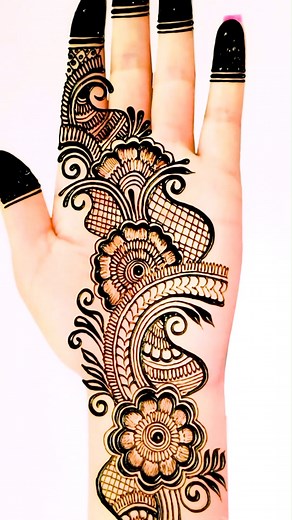 4.5K views · 86 reactions | Stylish Back Hand Mehndi Design Easy Simple Mehndi Design | Mehndi Design | Facebook