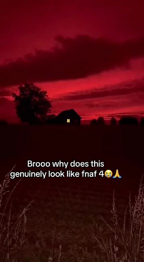 Why Does This Look Like FNAF 4?