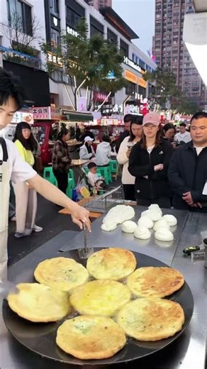 Viral Sichuan Scallion Pancake