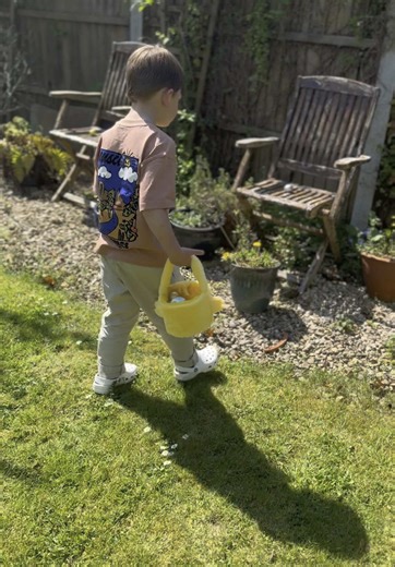 #easteregghunt 🐰🐣. . . . . . . . .#fyp #viralvideos #mumsoftiktok #follow #happylife #easter #easteregg #easteregghunt