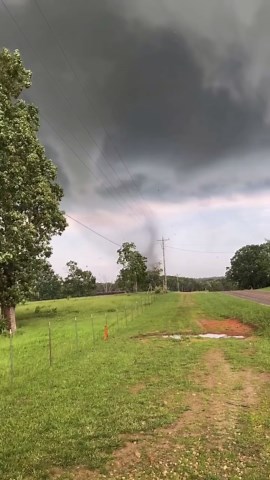 EF-3 Tornado Hits Mountain View, Missouri With 138 MPH Winds