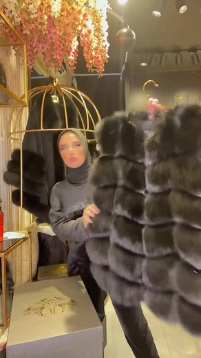 #anitashop #fyp #fypシ #fypage #foryoupage #fy #viral #viraltiktok #anitafur #explore #viralvideo #trending #trend #trendy #beirut #lebanon #foryou