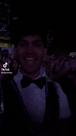 Heres how I HACKED the light up bracelet from @Taylor Swift ‘s #theerastour in #nashville! Me and my brother worked for 25 hours across 3 days to do this and we almost gave up on hour 24. Comment if you have any questions and I’ll try to answer as many as I can! #nashvilletstheerastour