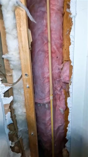 Repairing a frozen and split waterline going to and outside spigot 💦 #fyp #plumbing #plumber | The Plumberlorian