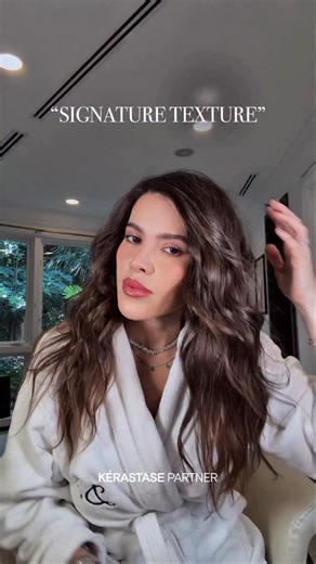 You asked — and here it is ✨ A step-by-step tutorial on how to create my signature texture. Perfect for any occasion, yes, even your end-of-year celebrations ✨ I hope you love it, try it, and make it your own. And of course, I couldn’t do it without my favorite products from @kerastase 🤍 Kérastase Partner • @kerastase_official #kerastaseUSA | Dafne Evangelista Blog