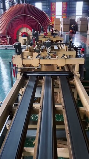 Do you know how OSBs are manufactured? #wood #Chinese Oriented Strand Board#osb#guangxi osb#欧松板