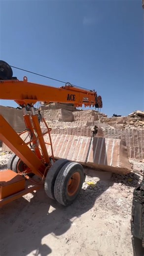 HUGE Sandstone Block Lifting 😱 #shorts