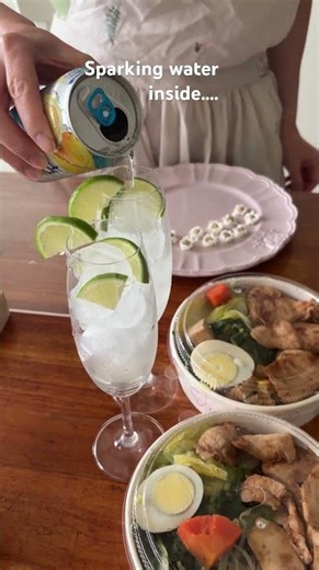 🍋 Rainy Day Lunch & Sparkling Water ☔️✨