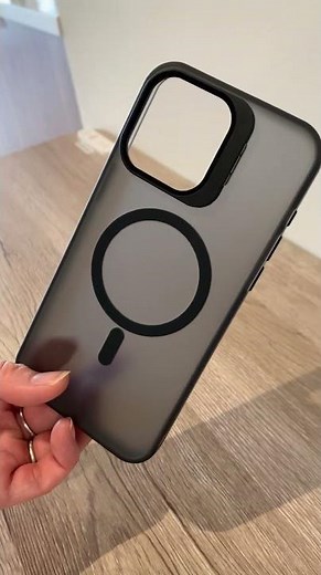 【必見】カメラカバーがスタンドになる？！ iPhone15シリーズ専用ケース #私たちの推しサンワ商品