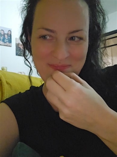 Harry Styles Dance Moves and Fashion Trends