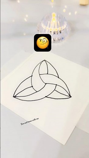 Mesmerizing Celtic Knot Drawing ✨ So Satisfying & Easy! 😍 #art #shorts #stepbystep
