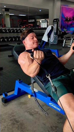 Incline Cable Curls - Facing Machine w/Cables Low