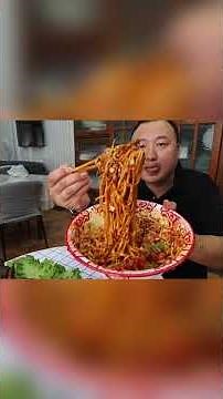 Aqiang’s secret recipe of stewing lamb’s head in sauce makes it gelatinous!