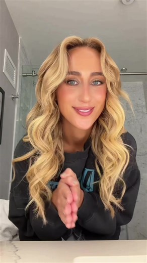 this is wild… tune in sunday @ 8pm et on @CBS / @Paramount ! 🤠 @marshalscbs #marshals #yellowstone