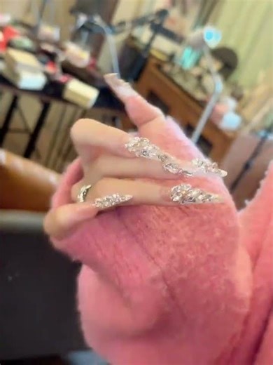 Could you scan my QR code for the New Year s thorough cleaning#How did you know I got a ne