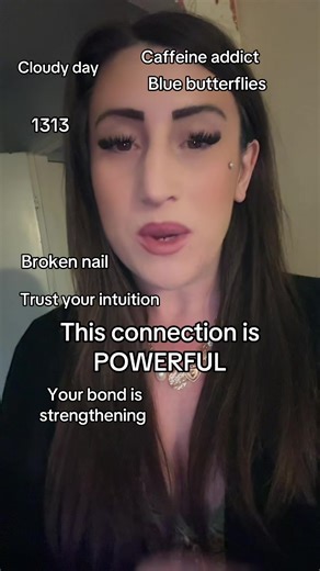 curiousmagpiealignment (@curiousmagpiealignment)’s video of broken nails