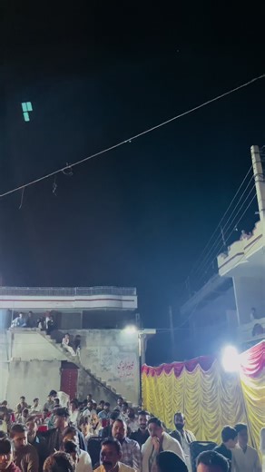 Mehndi bro@Hamza Satti #Pindi #murshad_malik #husnainfam #standwithkasmir #dubai🇦🇪 #dxb_official #100k #abudhabi #ajman🇦🇪 #ftp #viral #illu #imrankhan