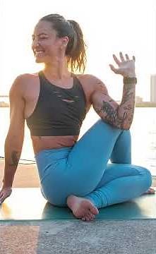 7 Yoga Poses for Digestion, Gas & Bloating | Daily Yoga for Indigestion Relief