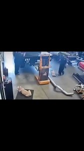 53K views · 128 reactions | “Here’s Why You Should NEVER Use a Pallet Stacker to Lift a Truck!  #SafetyAlert #DontTryThis #StaySafe #OSHAFails #WorkplaceSafety #SafetyFirst #EpicFail ” | Safety Republic- Mr Safety | Facebook