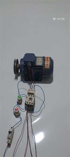 Start and stop motor using pushbutton