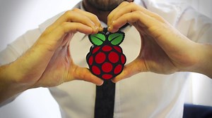 PiHub: A Powered Hub Designed Especially for Raspberry Pi @Raspberry_Pi #piday #raspberrypi