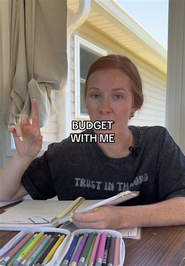 Budget With Me: Paying Bills While Having Fun